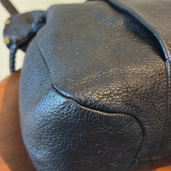 Elliott Lucca   Shoulder bag  pebbled leather Black   Brass HW  2 front pockets - Picture 10 of 17